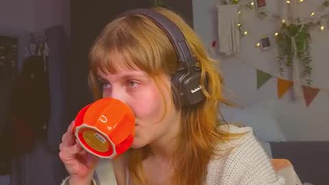 Snapshot of my_parisss chatting on 10/23/25, 10:41  PARIS   online show from 10/23/25, 10:41