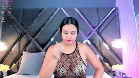 Mariana Evans online show from 10/29/25, 11:34