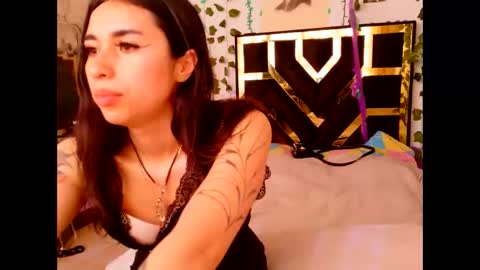 miagosling  NTMU  Dont forget follow me  online show from 10/02/25, 07:54