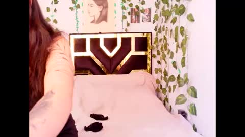 miagosling  NTMU  Dont forget follow me  online show from 10/19/25, 07:14