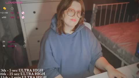 Kate online show from 03/06/25, 09:42