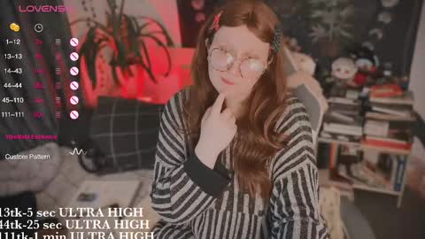 Kate online show from 12/18/25, 01:33