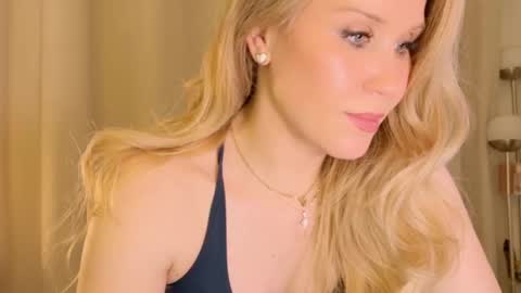 Snapshot of myassistant chatting on 01/21/25, 12:15 Mya-be Yours P online show from 01/21/25, 12:15