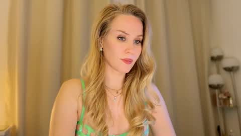 Snapshot of myassistant chatting on 01/23/25, 12:35 Mya-be Yours P online show from 01/23/25, 12:35