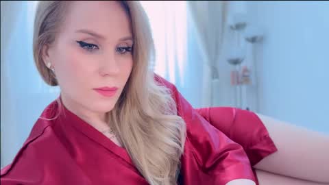 Snapshot of myassistant chatting on 02/24/25, 01:53 Mya-be Yours P online show from 02/24/25, 01:53