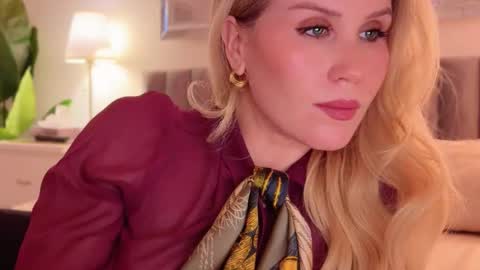 Mya-be Yours P online show from 02/01/26, 05:33