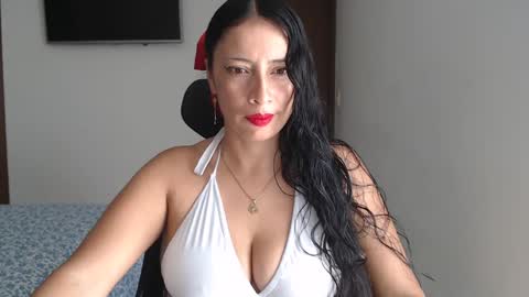 mary and charlie online show from 10/06/25, 02:47