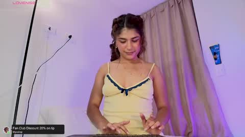 Snapshot of mycaliope chatting on 02/16/25, 04:20 Caliope online show from 02/16/25, 04:20