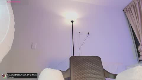 Snapshot of mycaliope chatting on 02/17/25, 12:43 Caliope online show from 02/17/25, 12:43