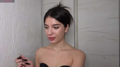 Snapshot of mydrool chatting on 01/27/25, 04:11 mydrool online show from 01/27/25, 04:11