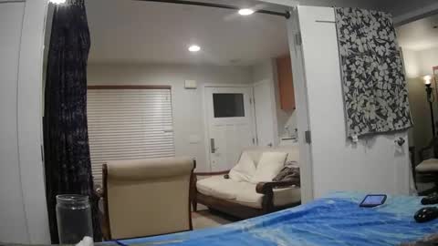 Snapshot of myfuckbuddy69 chatting on 09/30/25, 04:06 Myfuckbuddy69 online show from 09/30/25, 04:06