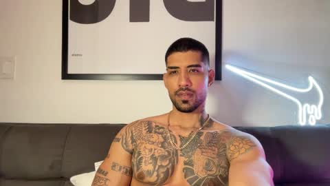 Myke esthetic online show from 09/29/25, 11:53