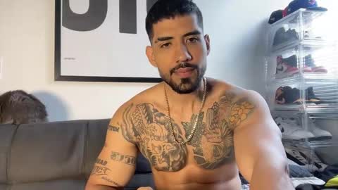 Myke esthetic online show from 10/14/25, 05:47