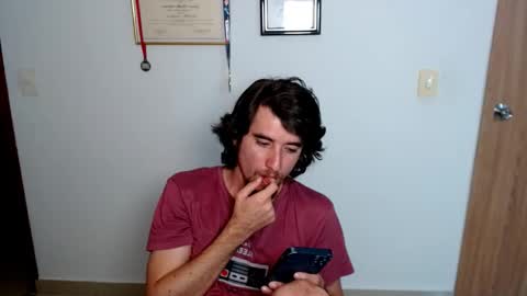 Snapshot of myke_xxx chatting on 02/26/26, 01:26 mike online show from 02/26/26, 01:26