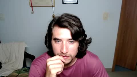 Snapshot of myke_xxx chatting on 04/16/26, 01:50 mike online show from 04/16/26, 01:50