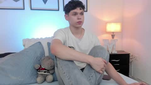 Mykel   online show from 04/05/26, 06:27