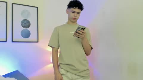 Mykel   online show from 04/12/26, 04:06