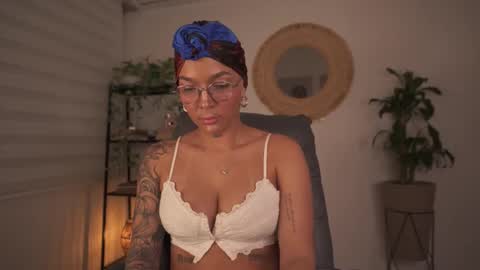 jacke BUNNY online show from 01/17/26, 12:48