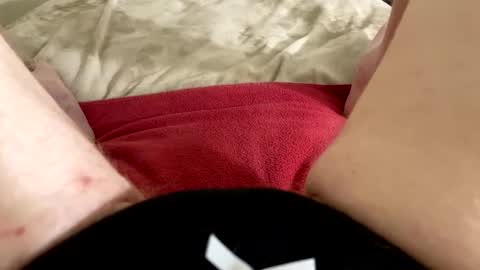 Snapshot of mykittyneedsuu chatting on 03/18/26, 10:29 Kitty online show from 03/18/26, 10:29