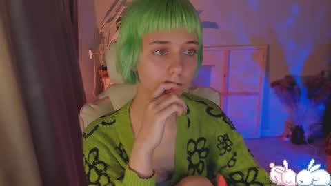 Snapshot of mylaweb chatting on 02/23/25, 04:39 MylaFlores online show from 02/23/25, 04:39