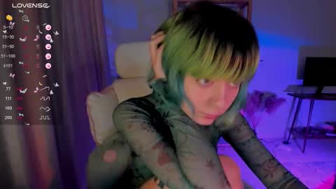 Snapshot of mylaweb chatting on 09/09/25, 02:11 MylaFlores online show from 09/09/25, 02:11