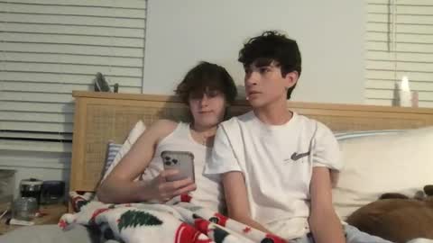 MylesMaxx online show from 12/02/25, 04:29