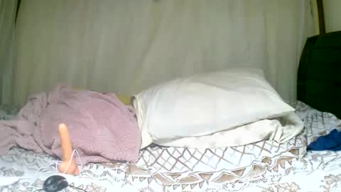 Snapshot of mylindasweet chatting on 01/12/25, 03:03 linda online show from 01/12/25, 03:03