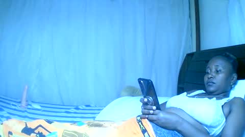 Snapshot of mylindasweet chatting on 01/21/25, 06:54 linda online show from 01/21/25, 06:54