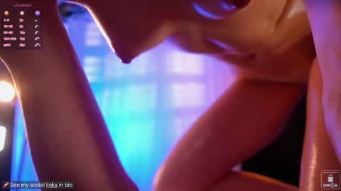 Snapshot of myliss chatting on 02/23/25, 07:28 Liss Next stream December1 online show from 02/23/25, 07:28