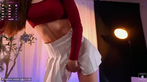 Snapshot of myliss chatting on 02/28/25, 05:48 Liss Next stream December1 online show from 02/28/25, 05:48