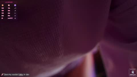 Snapshot of myliss chatting on 03/02/25, 04:10 Liss Next stream December1 online show from 03/02/25, 04:10