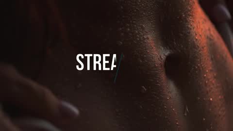 Snapshot of myliss chatting on 10/22/25, 03:56 Liss Next stream December1 online show from 10/22/25, 03:56