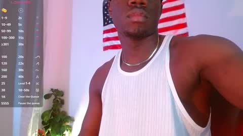 Snapshot of mylowallacee chatting on 11/17/25, 01:11 Mylo Wallace online show from 11/17/25, 01:11