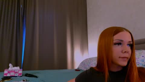 Snapshot of mymadelein chatting on 04/19/26, 04:12 mymadelein online show from 04/19/26, 04:12