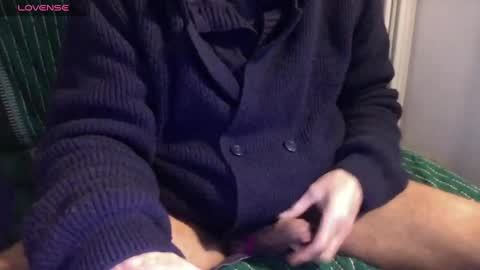 Bi sexy guy lovense hush is on private is open or password show tip if you like. online show from 02/09/25, 03:23