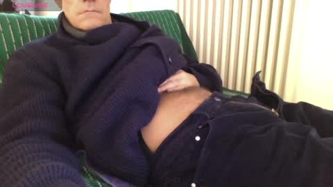 Bi sexy guy lovense hush is on private is open or password show tip if you like. online show from 02/21/25, 09:24