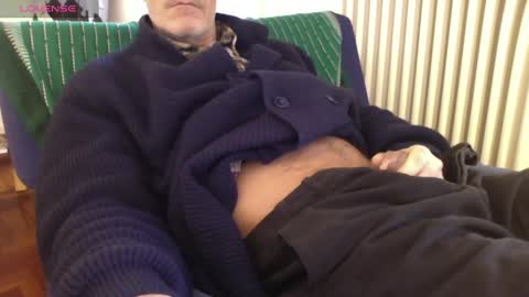 Bi sexy guy lovense hush is on private is open or password show tip if you like. online show from 02/27/25, 10:59