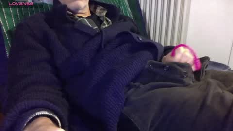 Bi sexy guy lovense hush is on private is open or password show tip if you like. online show from 02/27/25, 04:53