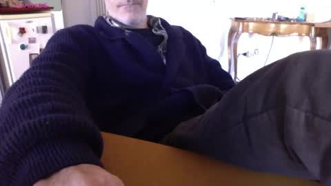 Bi sexy guy lovense hush is on private is open or password show tip if you like. online show from 03/02/25, 07:43