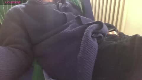 Bi sexy guy lovense hush is on private is open or password show tip if you like. online show from 03/09/25, 01:59