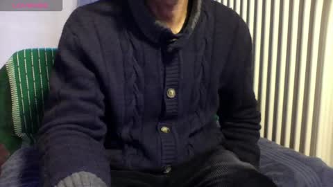 Bi sexy guy lovense hush is on private is open or password show tip if you like. online show from 11/24/25, 08:03