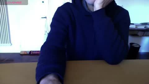 Bi sexy guy lovense hush is on private is open or password show tip if you like. online show from 01/10/26, 07:54