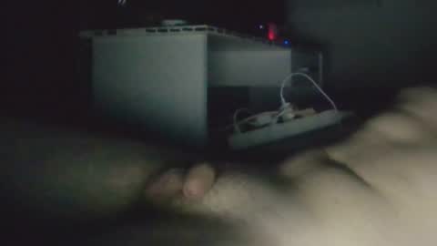 Snapshot of mynameis396413 chatting on 11/16/25, 02:06 Itchilotuss0799 online show from 11/16/25, 02:06