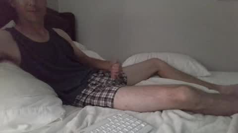 Snapshot of mynaughtyacct chatting on 09/15/25, 02:55 Felt like showing off online show from 09/15/25, 02:55