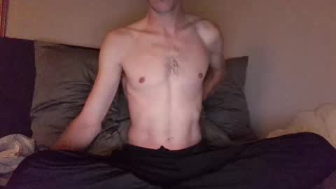 Snapshot of mynaughtyacct chatting on 10/24/25, 04:09 Felt like showing off online show from 10/24/25, 04:09