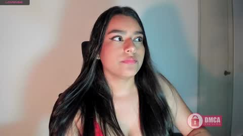 Snapshot of mypretty_isabella chatting on 12/28/24, 02:54 Bella online show from 12/28/24, 02:54