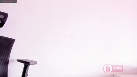 Snapshot of mypretty_isabella chatting on 01/26/25, 09:29 Bella online show from 01/26/25, 09:29