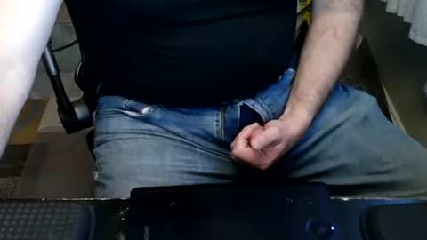 Snapshot of mysecretaccount0311_bravo chatting on 04/08/26, 01:05 Just hanging out - No pressure online show from 04/08/26, 01:05