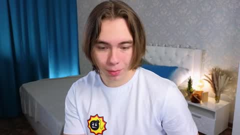 Mickey online show from 01/22/25, 04:13