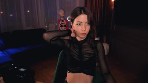 Snapshot of mysstica chatting on 09/19/25, 12:45 Maria online show from 09/19/25, 12:45